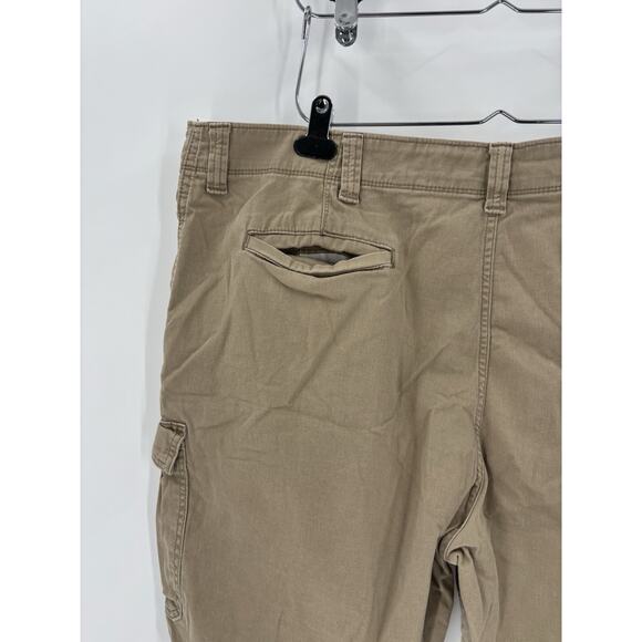 Wrangler Relaxed Fit Shorts Mens 42x10 Beige Cargo Cotton Blend Outdoor Pockets - Picture 5 of 16